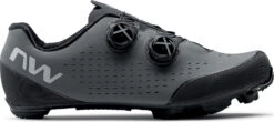 NorthWave Rebel 3 MTB Schoenen -Fietsuitrusting Winkel 410355061 nw rebel3grijs 8022201289 1